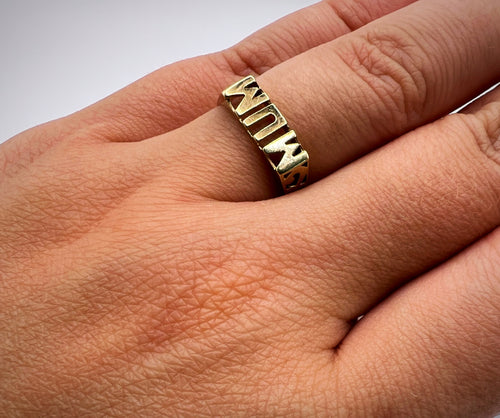 9ct Gold "MUM" Ring Size