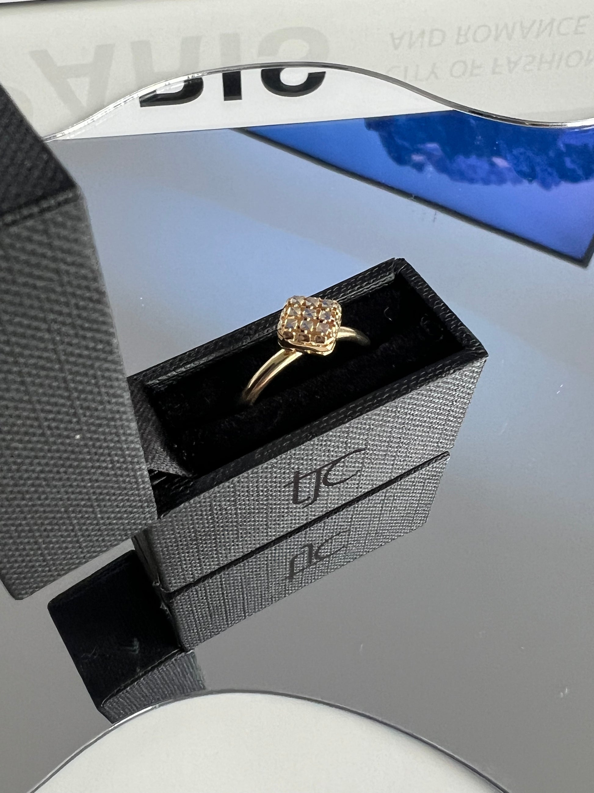 TJC 9ct Gold Diamond-Cut Topped Ring