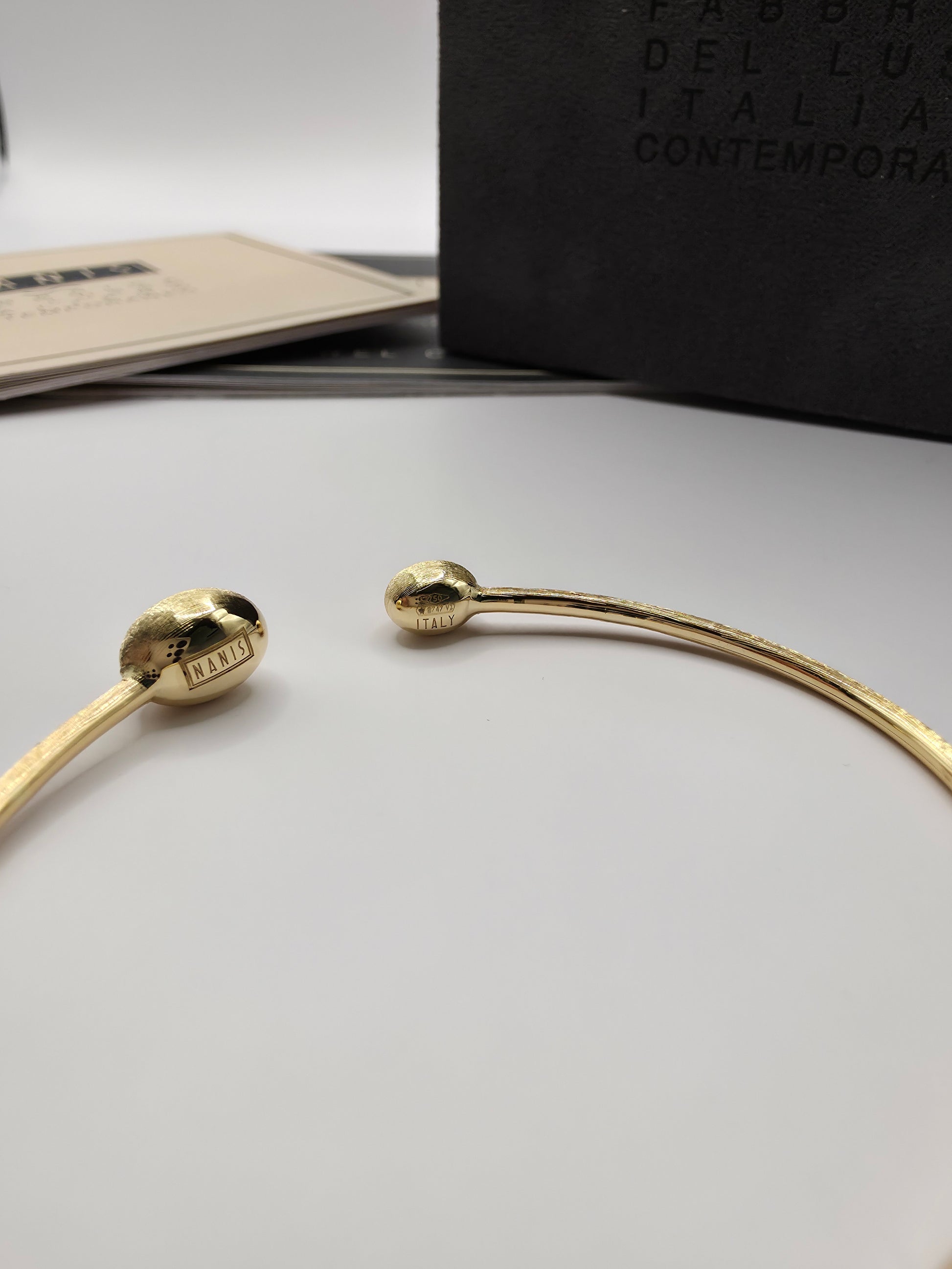 Nanis Dancing Elite 18ct Gold & Diamond Bangle - Fine & Rare - With Box & Papers