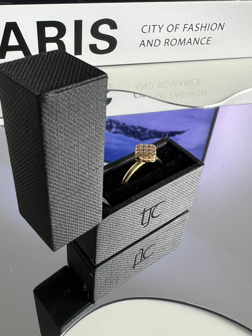 TJC 9ct Gold Diamond-Cut Topped Ring