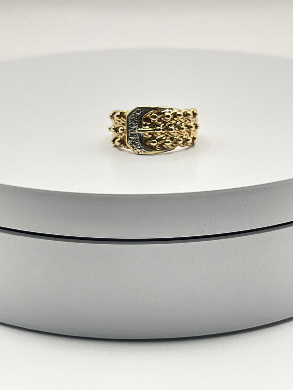 9ct Yellow Gold Diamond Buckle Ring