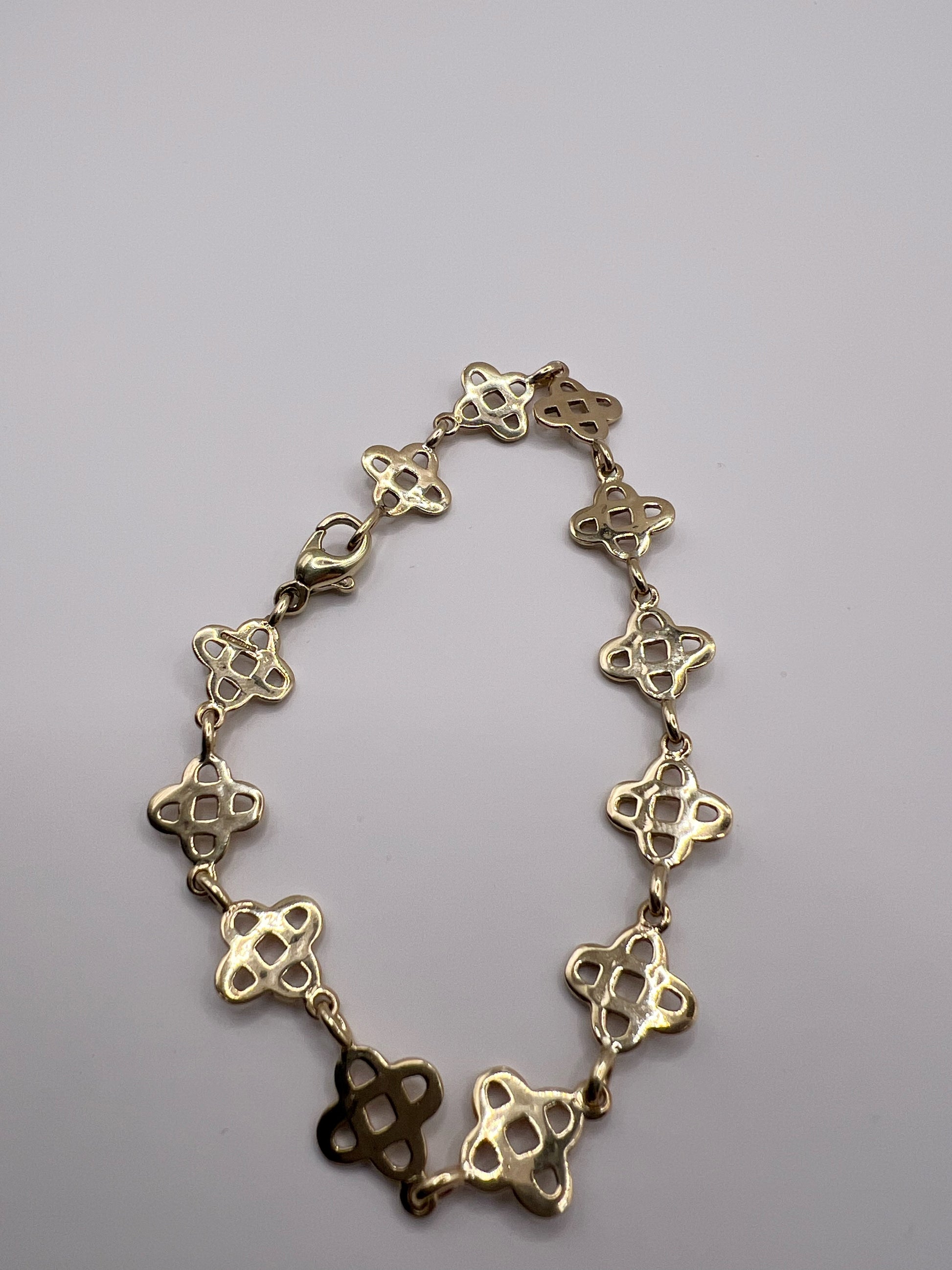 9ct Solid Yellow Gold Celtic Bracelet