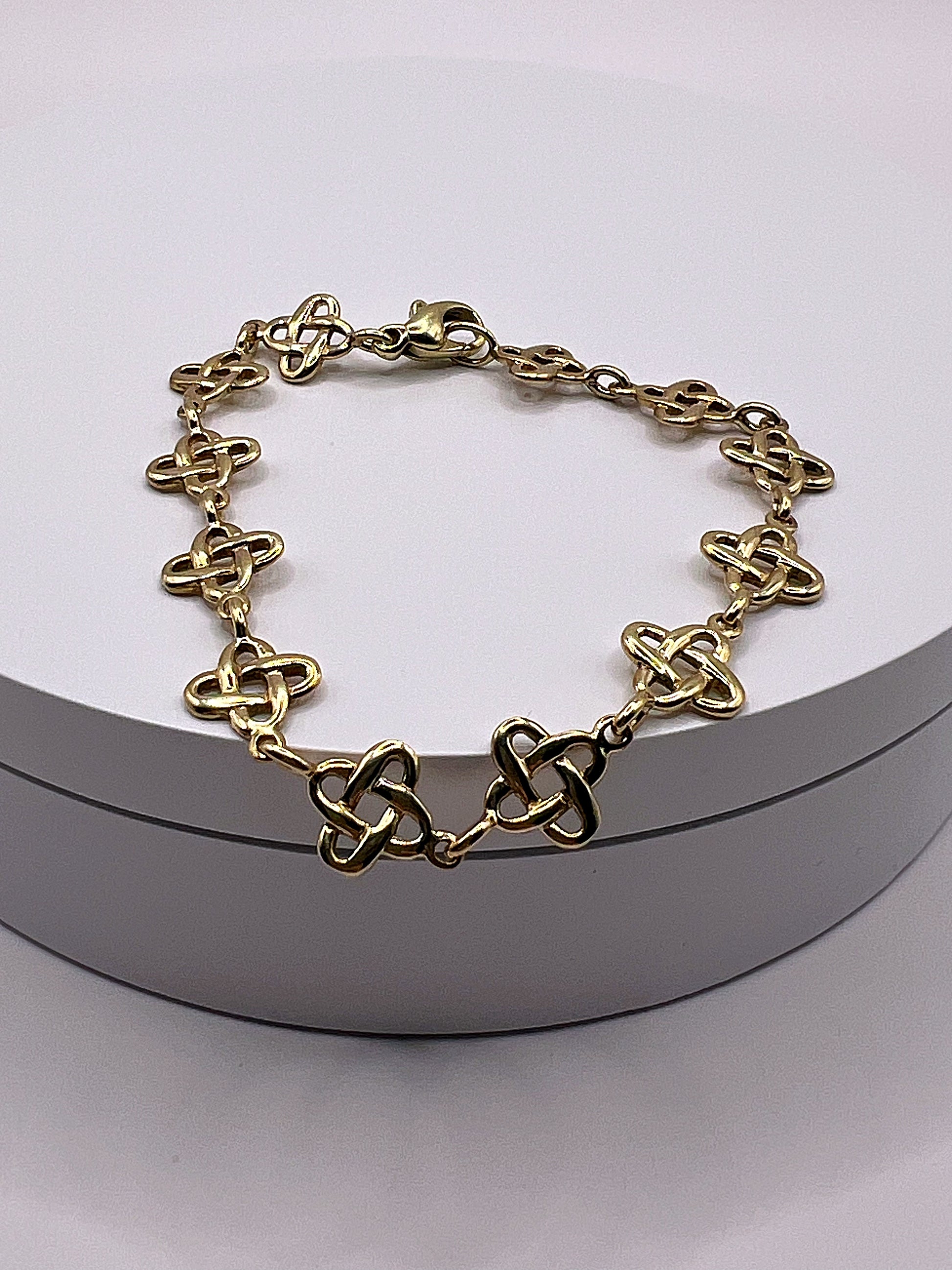 9ct Solid Yellow Gold Celtic Bracelet