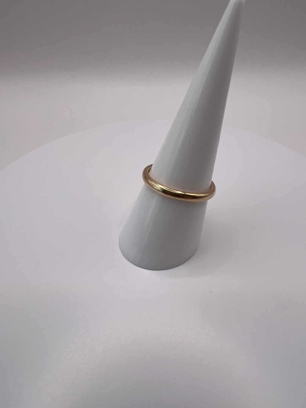 9ct Yellow Gold Fine Wedding Band