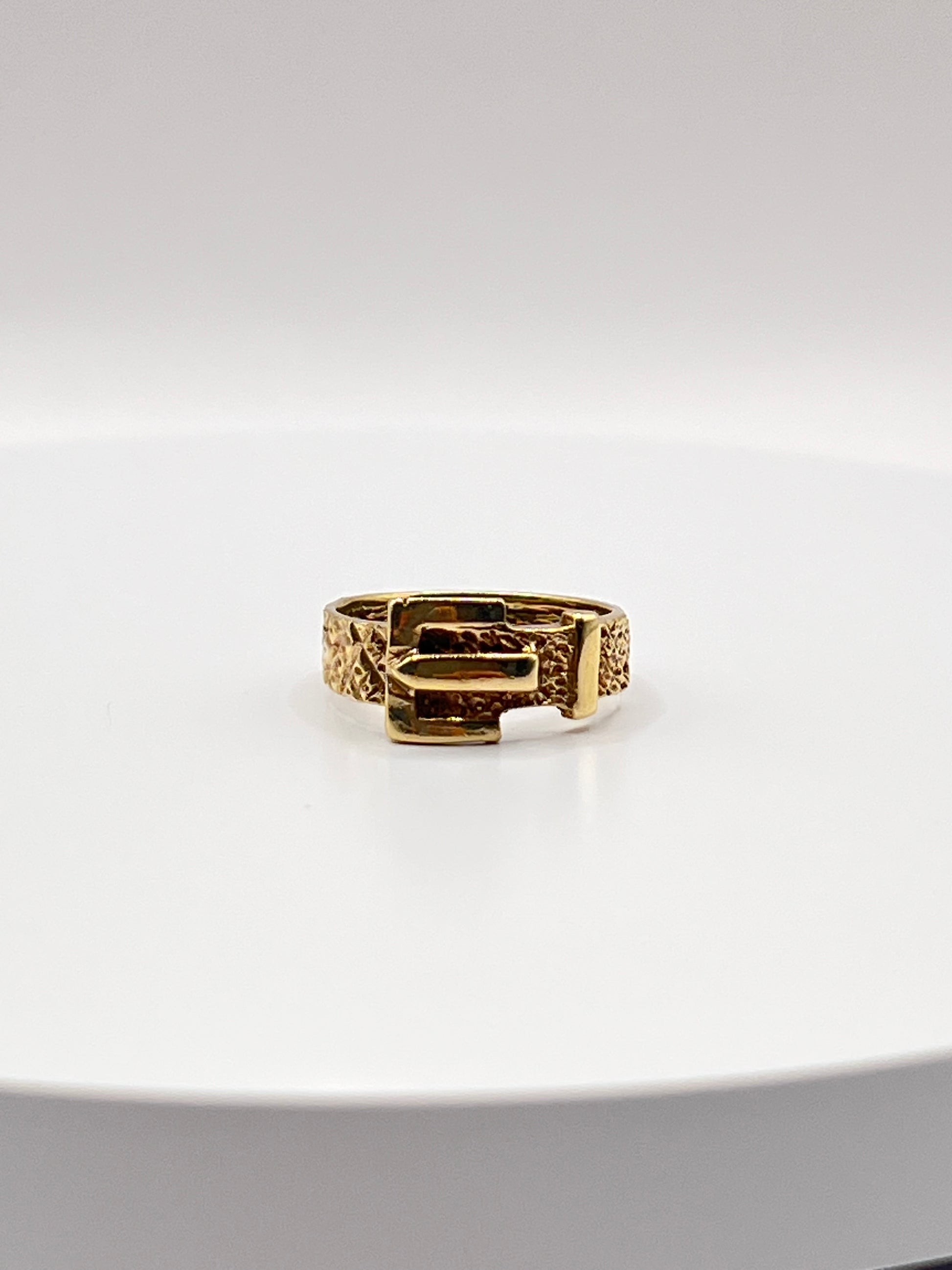 Vintage Style Buckle Ring 9ct Yellow Gold