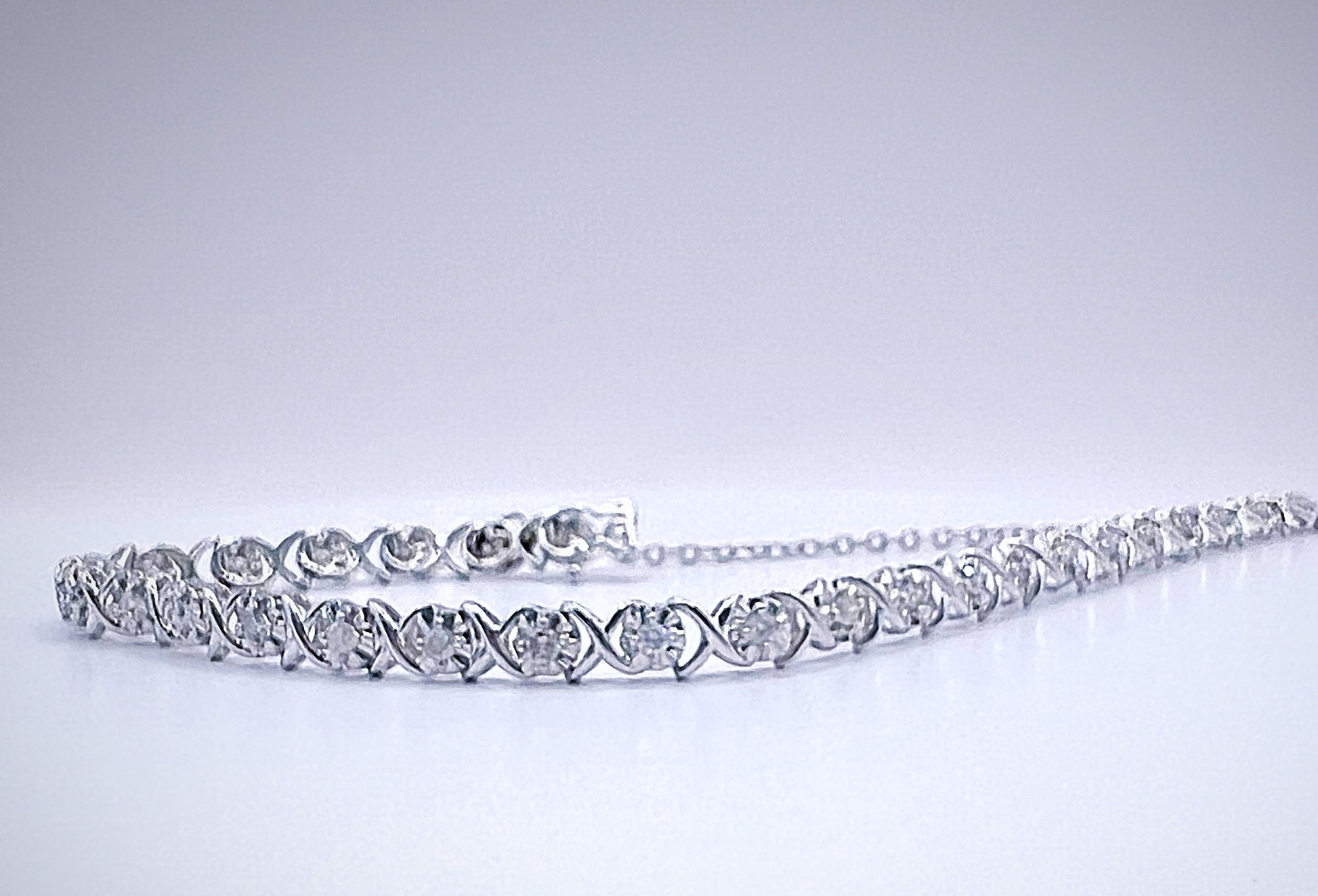 Stunning 9ct White Gold 1ct Diamond Tennis Bracelet Hallmarked