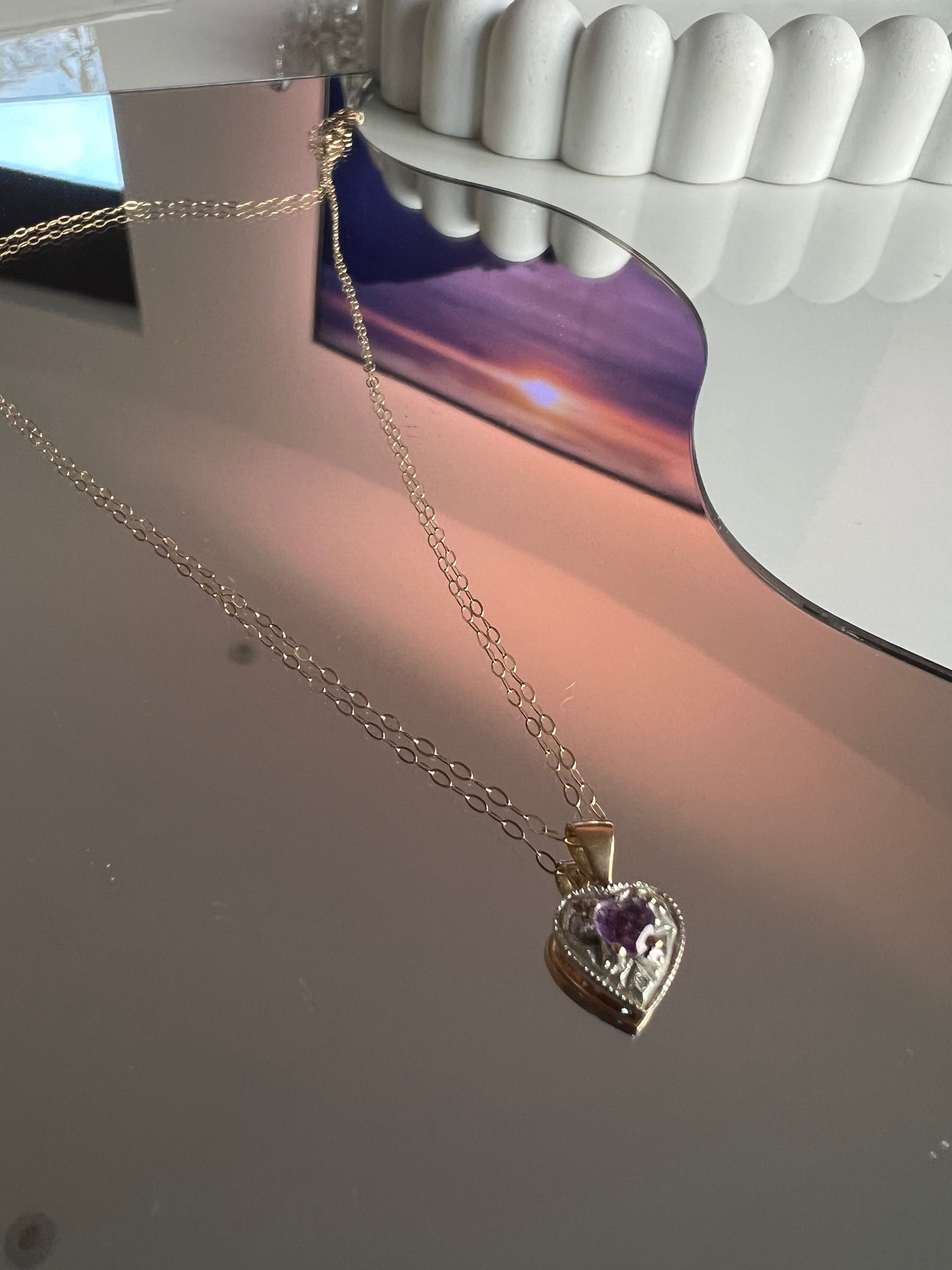 9ct Yellow Gold Necklace & Heart Shaped Amethyst Pendant