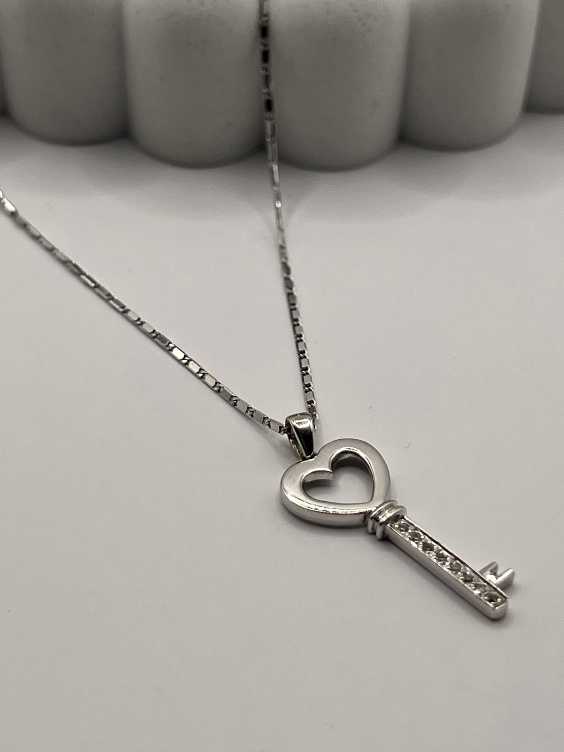 9ct White Gold Diamond Key Style Pendant Necklace