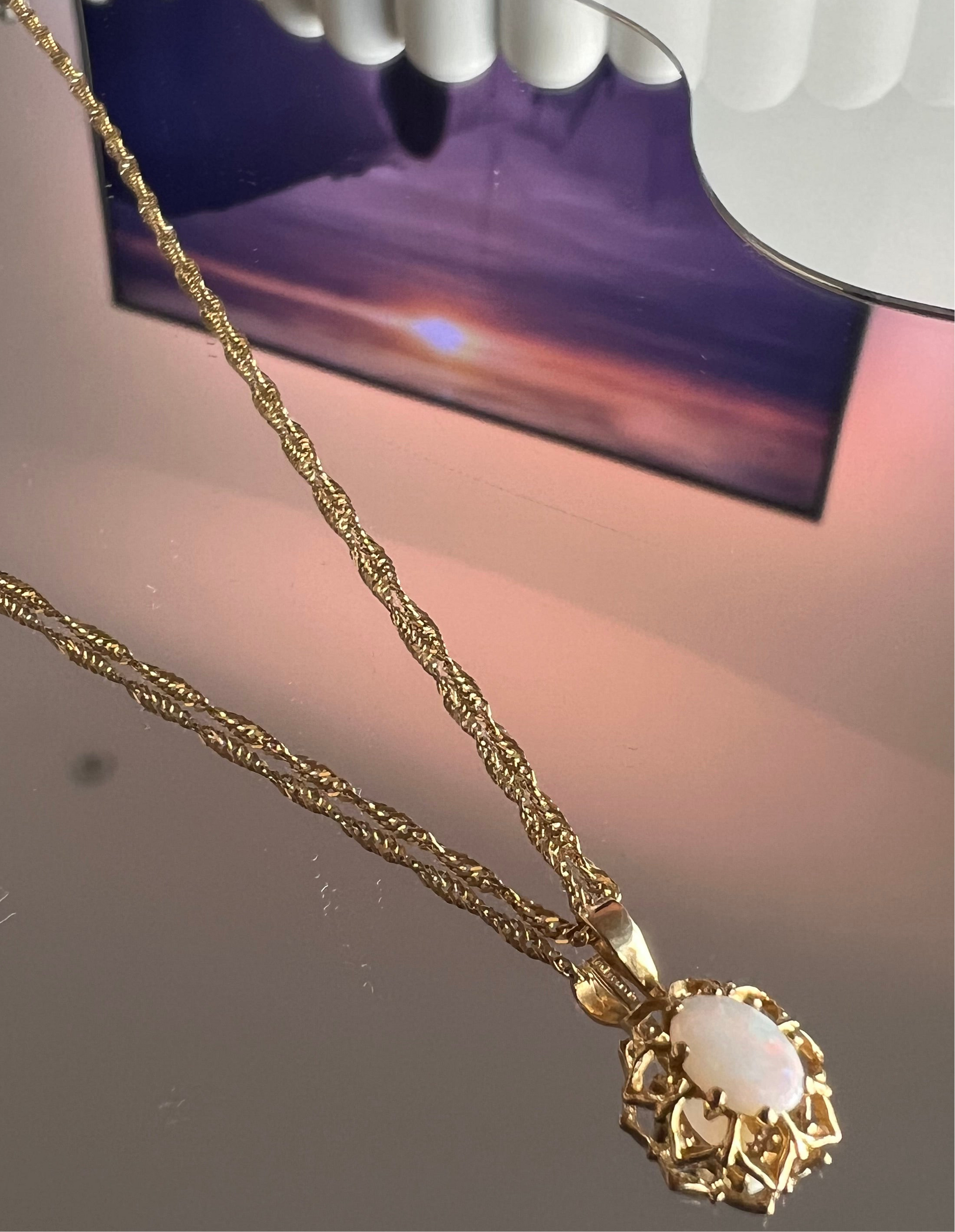 9ct Gold Necklace &  White Opal Cluster Pendant Hallmarked