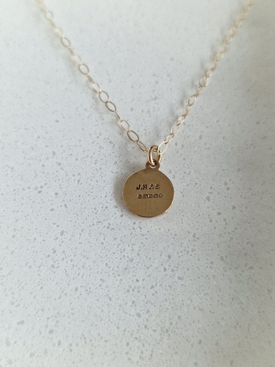 Vintage 9ct Gold St Christopher Pendant Necklace - 14.7”