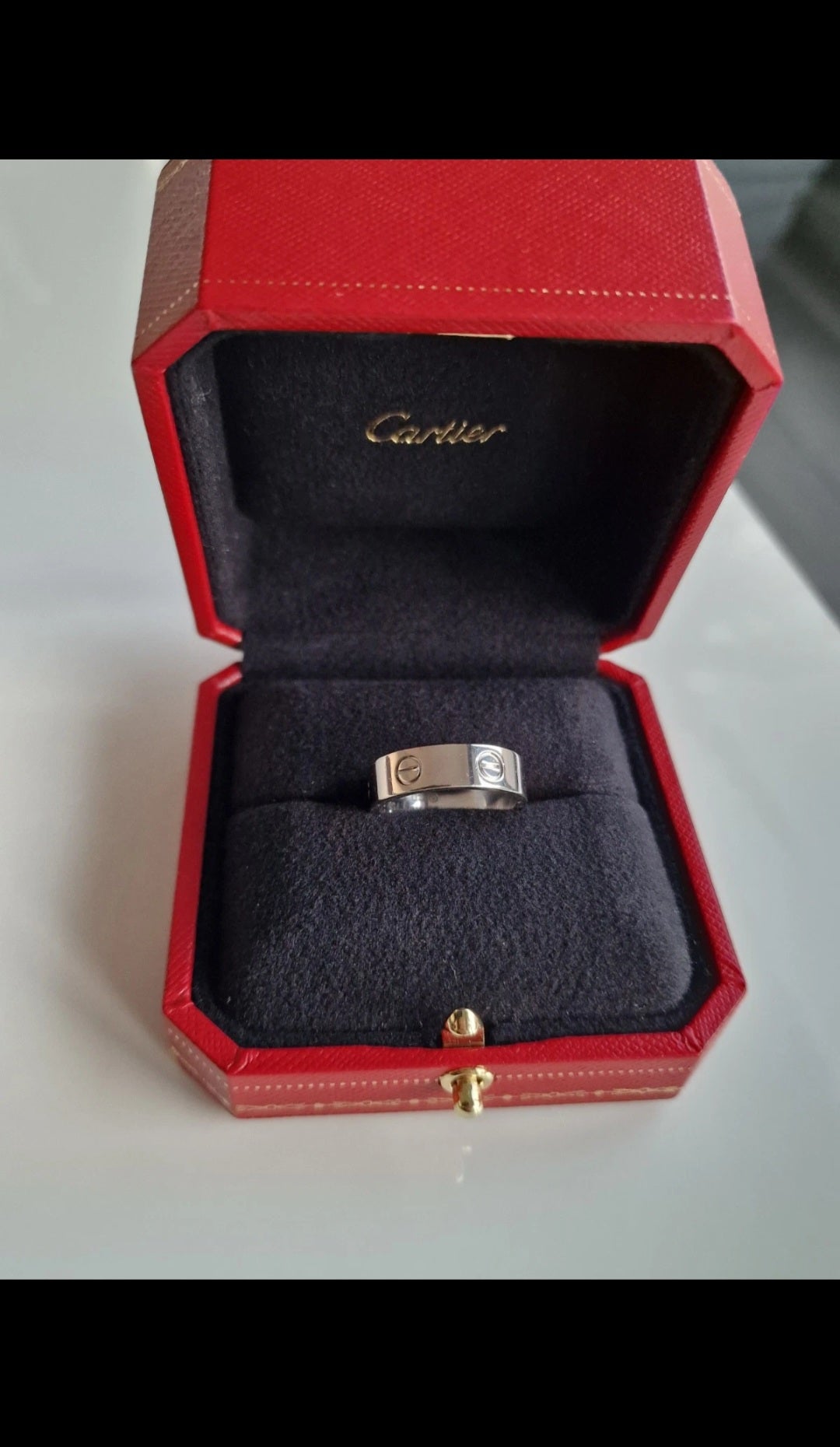 Authentic Cartier Love Ring Classic – 18ct White Gold – Size 58 (UK Q½)