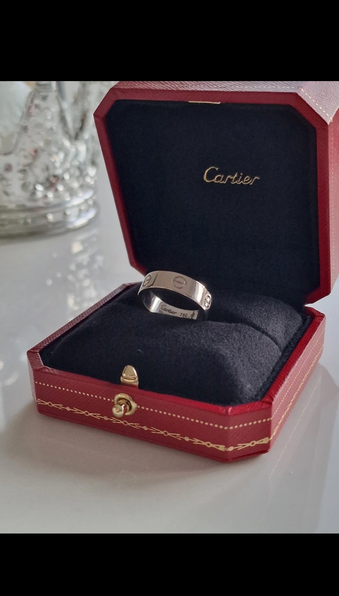 Authentic Cartier Love Ring Classic – 18ct White Gold – Size 58 (UK Q½)