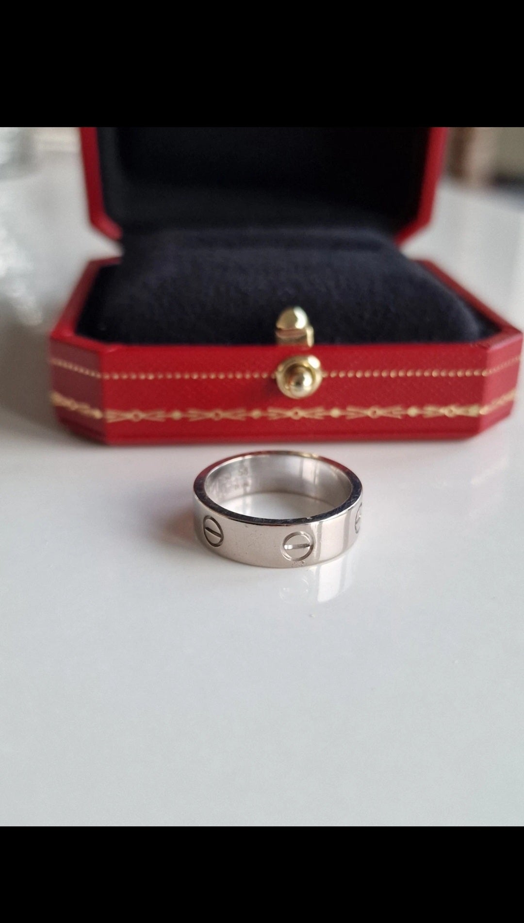 Authentic Cartier Love Ring Classic – 18ct White Gold – Size 58 (UK Q½)