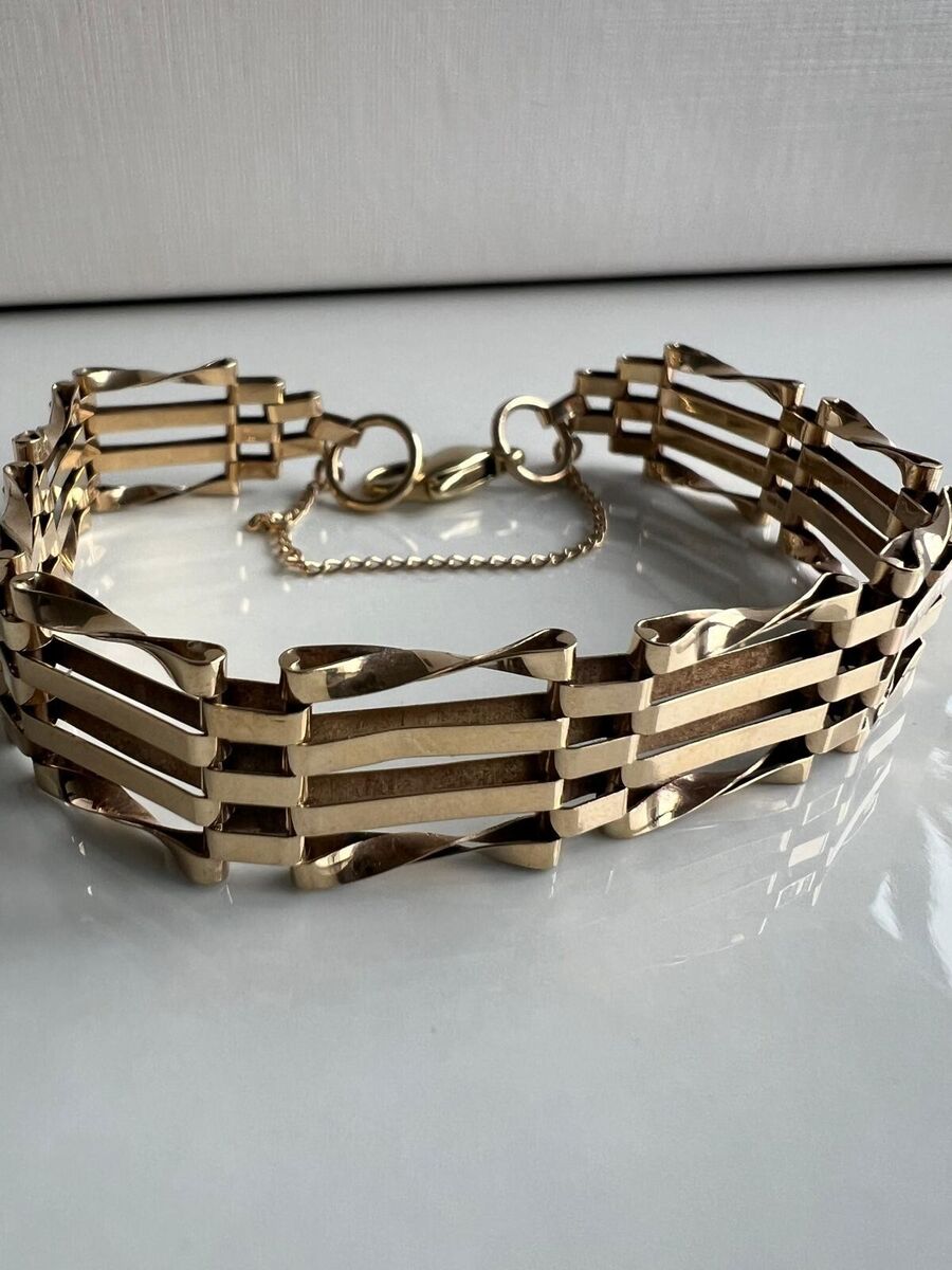 9ct Gold Four Bar Gate Bracelet With Safety Chain - 7.48" - 10.10g