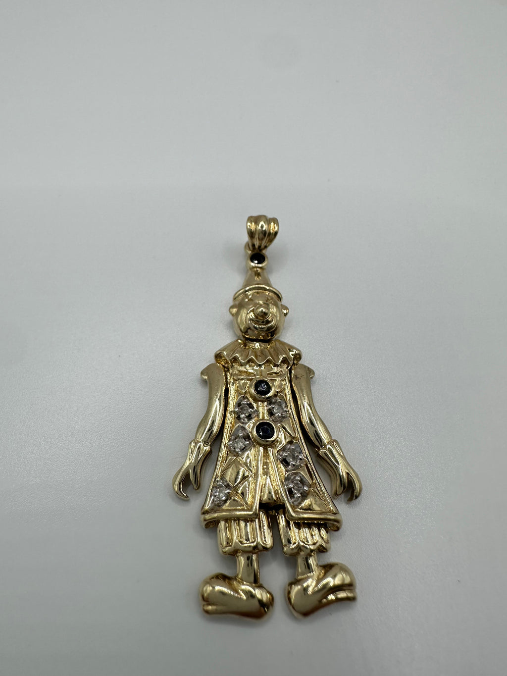 9ct Yellow Gold Clown Pendant with Black & Clear Stones – 3.96g