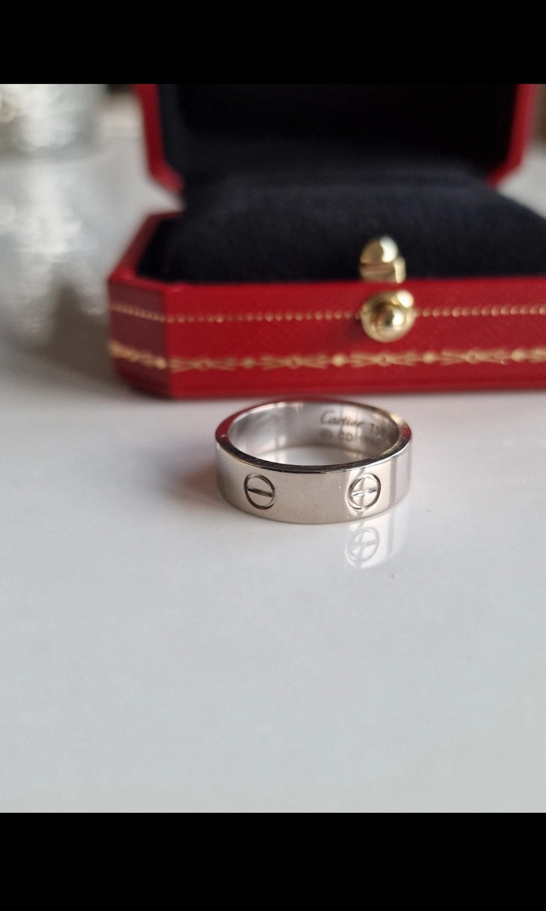 Authentic Cartier Love Ring Classic – 18ct White Gold – Size 58 (UK Q½)