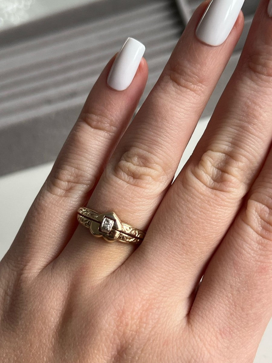 Vintage 9ct Gold Split Band Heart Diamond Ring - Hidden 'I Love You' - Size R - 3.45g