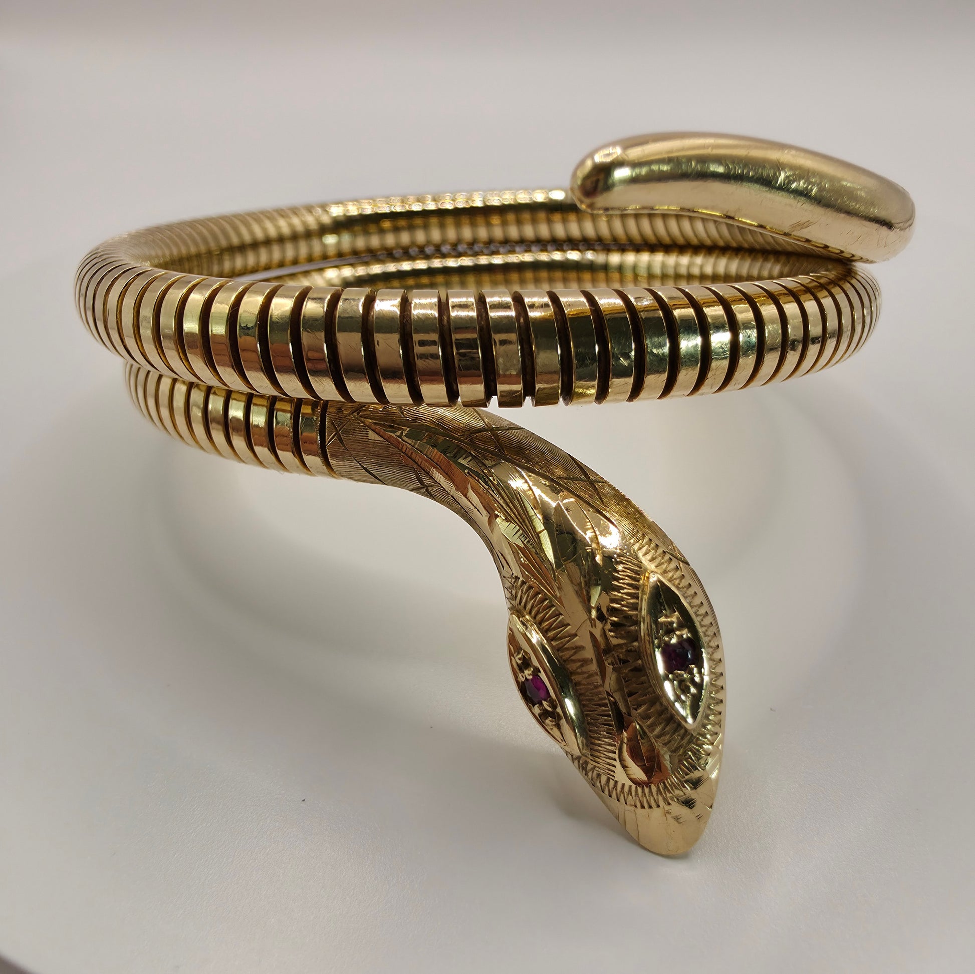 VINTAGE  9CT FLEXIBLE SNAKE BANGLE RUBY EYES HALLMARKED 1970 HEAVY 36.84g